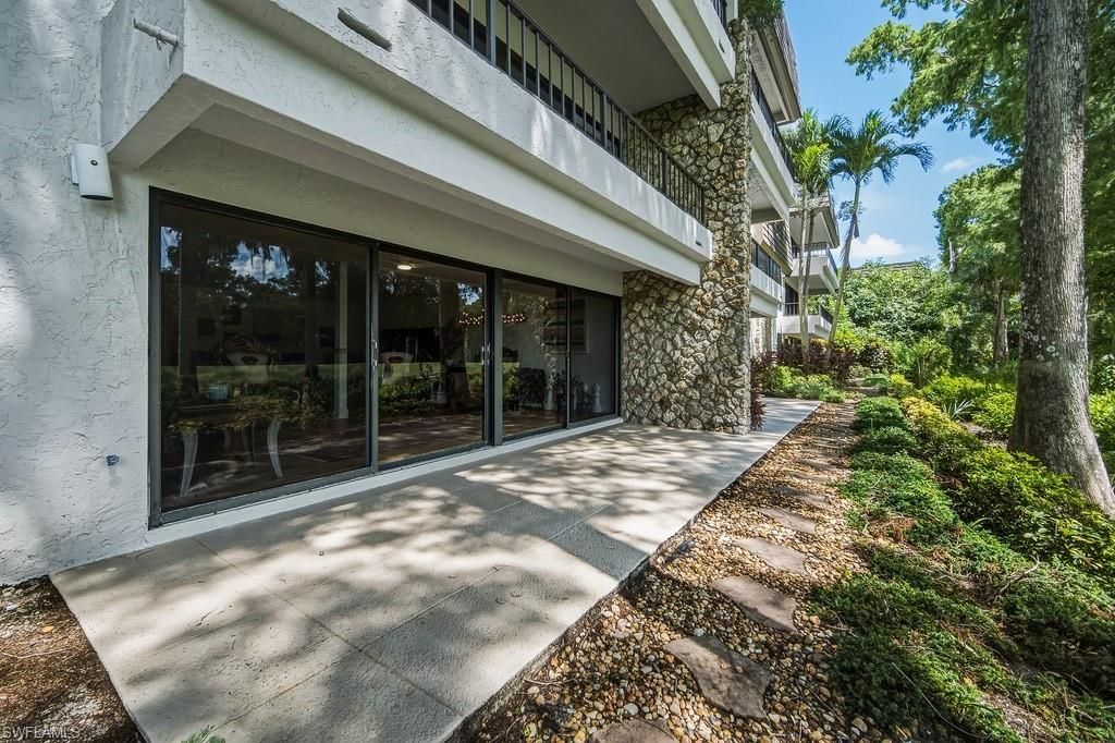 103 Clubhouse Dr, Unit 152, Naples, FL 34105 Photo