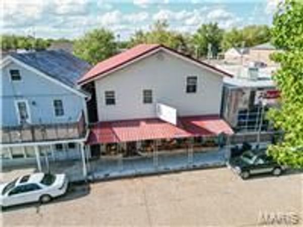 107 E Springfield Street , St James, MO 65559