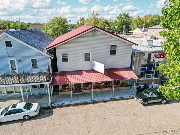 107 E Springfield Street , St James, MO 65559