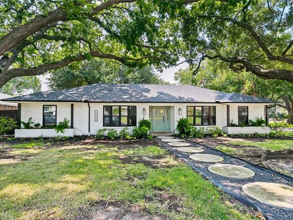 12420 Wood Manor Circle, Farmers Branch, TX 75234