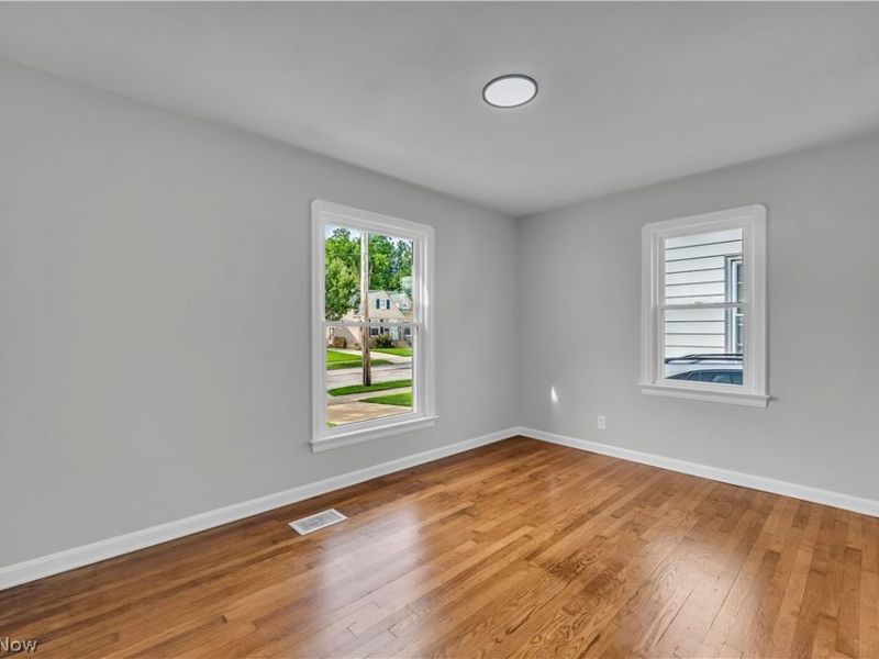 12000 Wayland Avenue, Cleveland, OH 44111 Photo 10