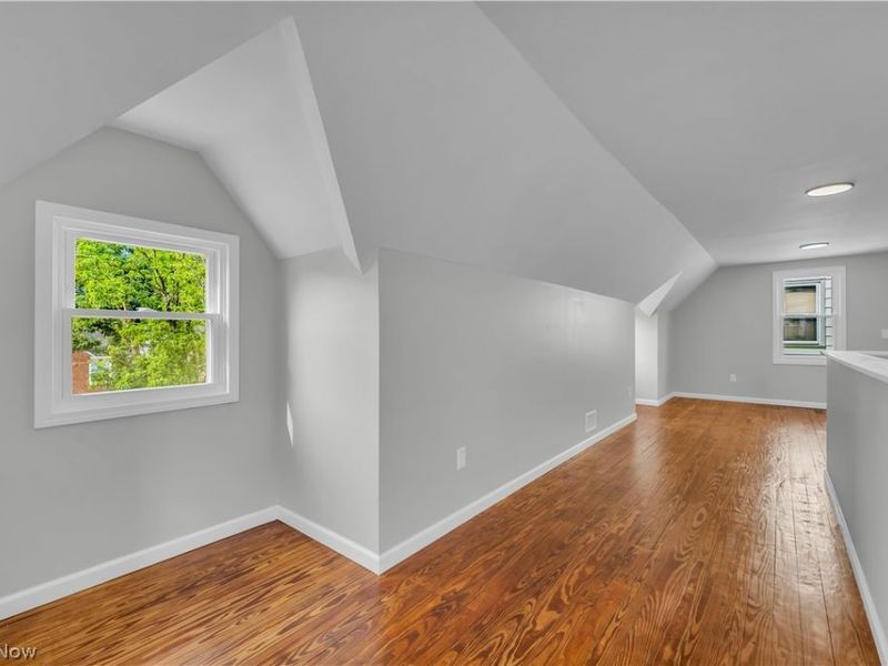 12000 Wayland Avenue, Cleveland, OH 44111 Photo 17