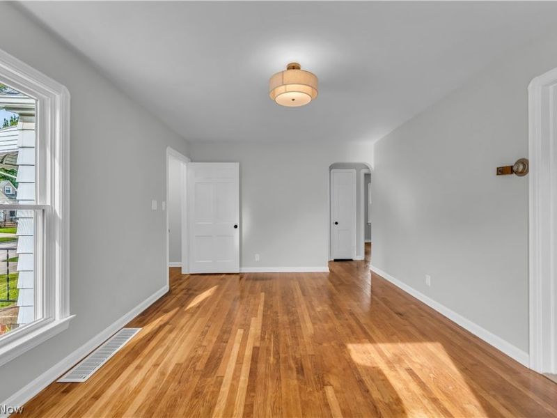 12000 Wayland Avenue, Cleveland, OH 44111 Photo 3