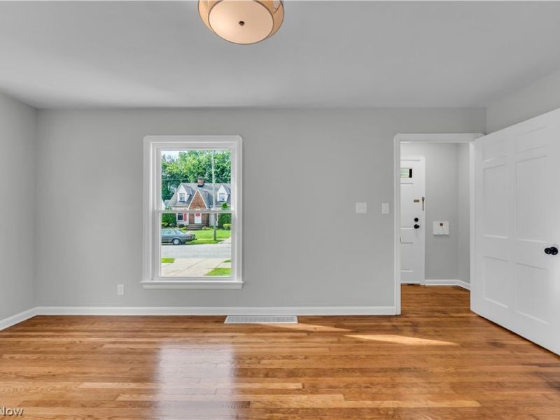 12000 Wayland Avenue, Cleveland, OH 44111 Photo 4