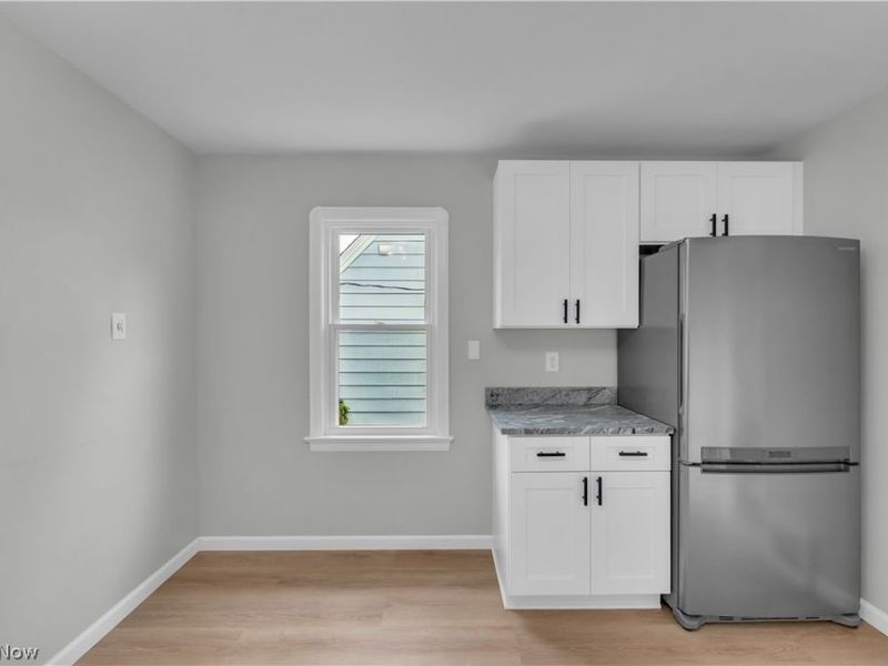 12000 Wayland Avenue, Cleveland, OH 44111 Photo 9