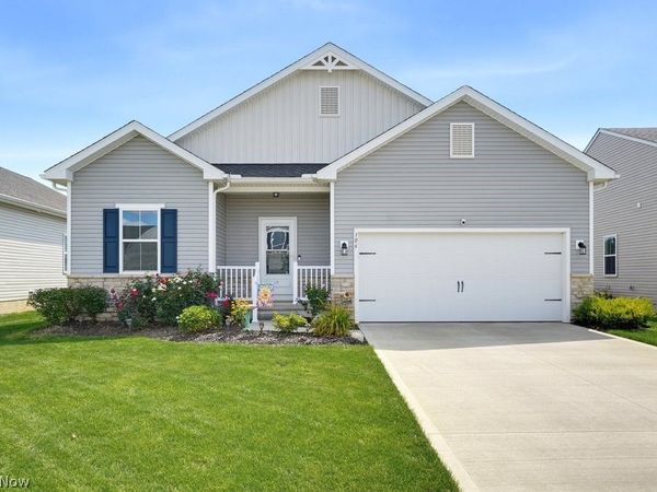 306 River Run Drive, Elyria, OH 44035