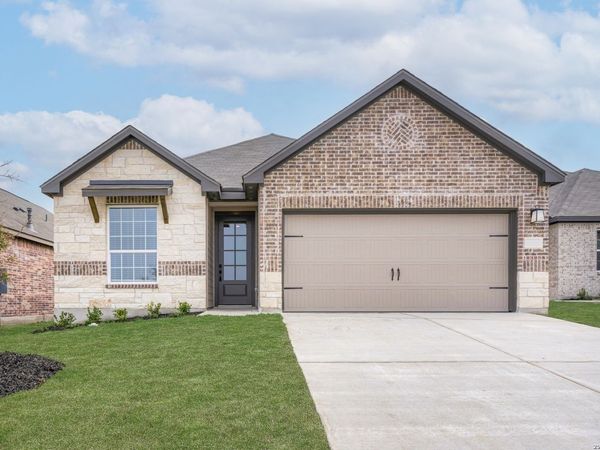 6627 Thorpe Hollow, Converse, TX 78109