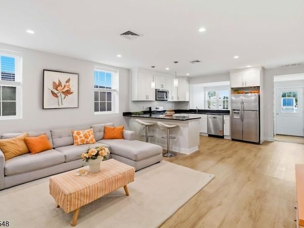 40 Main St, Unit 2, Madison, NJ 07940