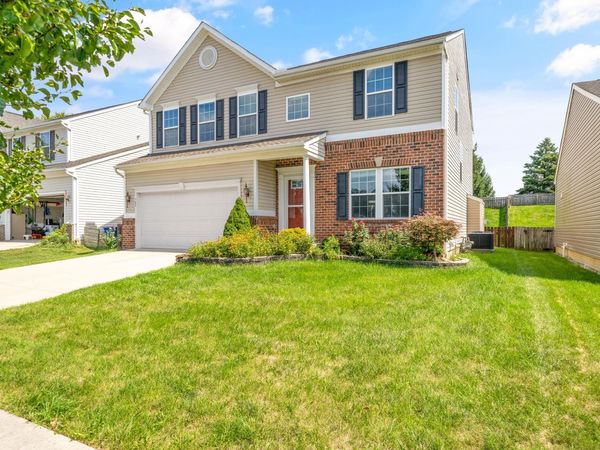 568 Stone Shadow Drive, Blacklick, OH 43004