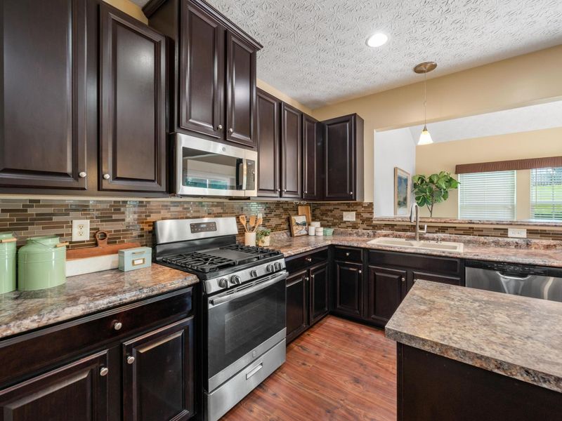 568 Stone Shadow Drive, Blacklick, OH 43004 Photo 20