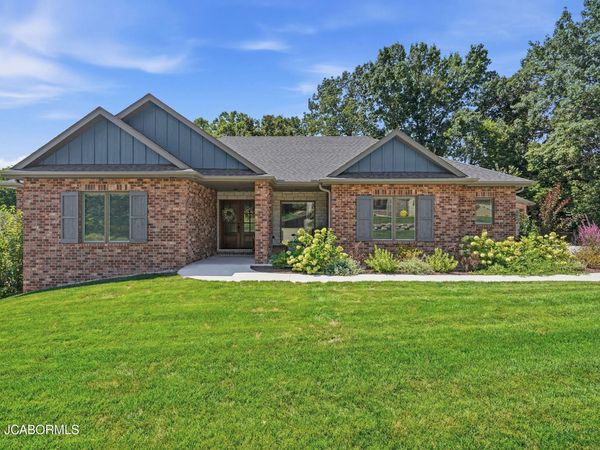 942 NOB HILL ROAD, Jefferson City, MO 65109