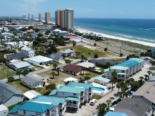 17878 Front Beach Road, UNIT B1, Panama City Beach, FL 32413