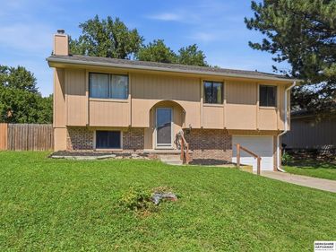 15224 Madison Street, Omaha, NE 68137