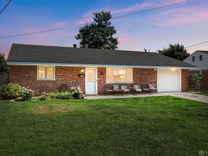 12146 Audie Court, Springdale, OH 45246 Photo 1