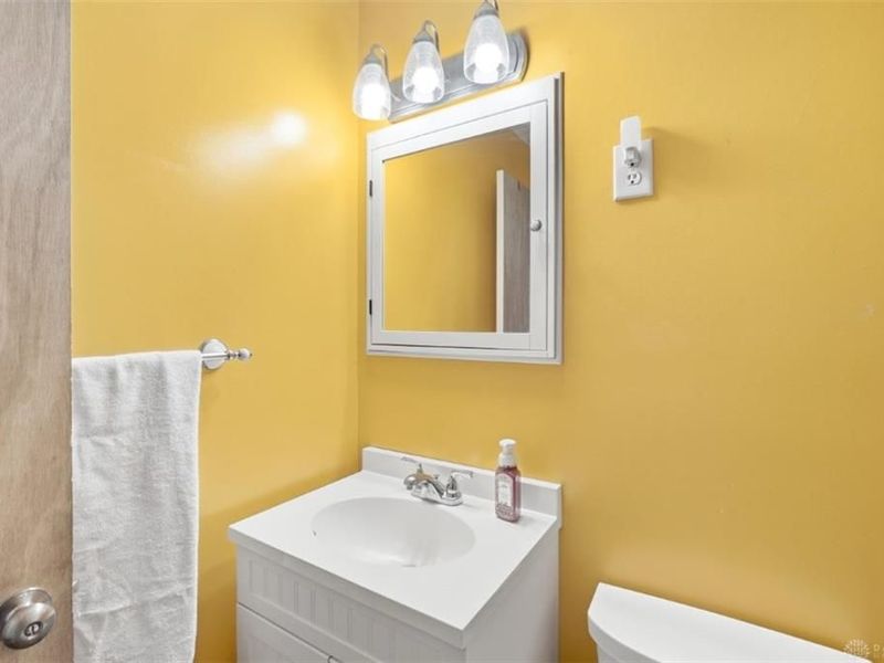 12146 Audie Court, Springdale, OH 45246 Photo 32
