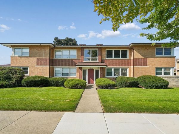 10350 Canterbury Street , Unit 1E, Westchester, IL 60154