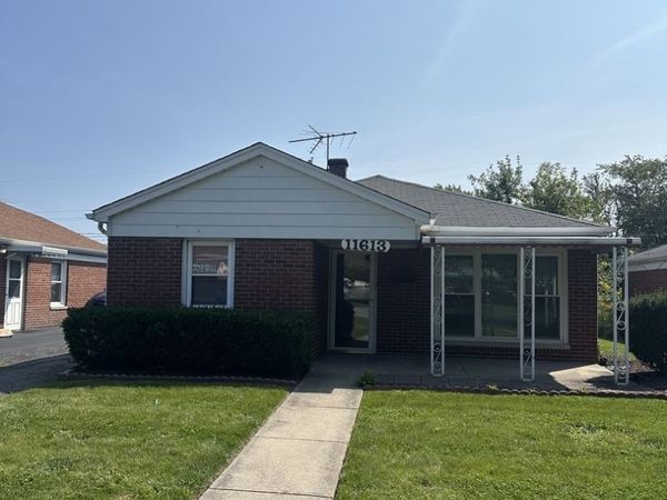 11613 S Kedzie Avenue , Merrionette Park, IL 60803