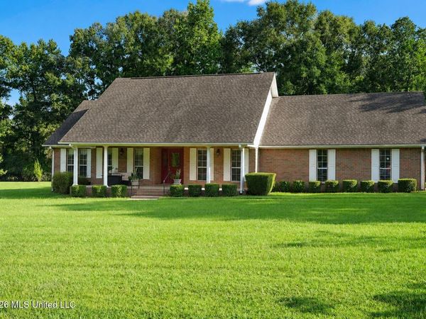 1070 Deerfield Road, Summit, MS 39666