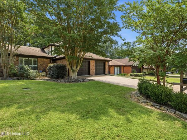 443 Bradford Drive, Brandon, MS 39047