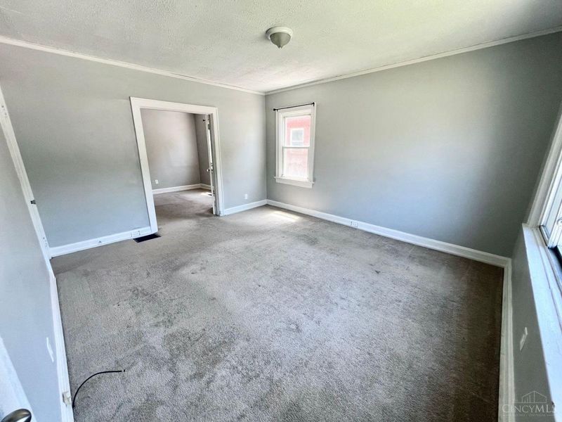 3954 Vine Street, Cincinnati, OH 45217 Photo 2