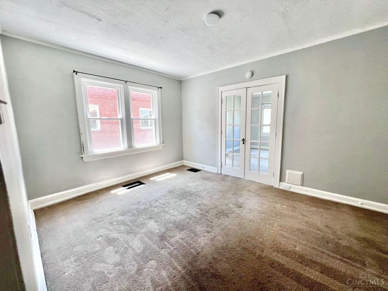 3954 Vine Street, Cincinnati, OH 45217 Photo 4