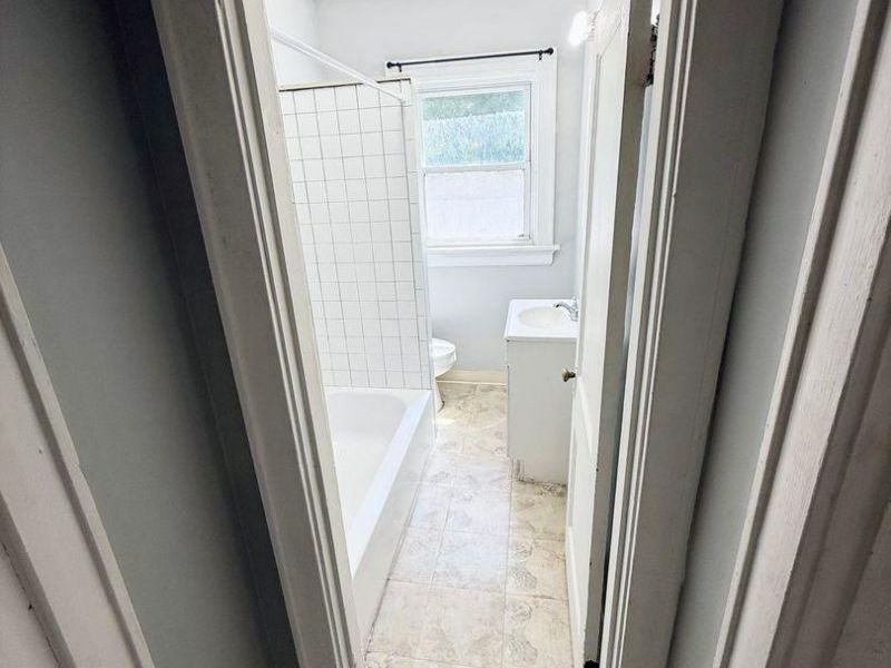 3954 Vine Street, Cincinnati, OH 45217 Photo 5