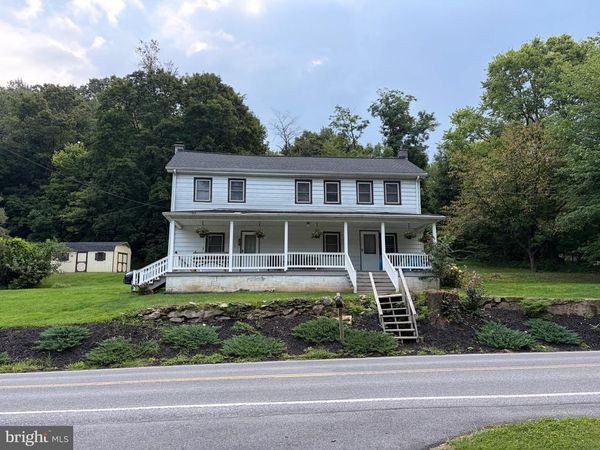 1055 RAWLINSVILLE ROAD, WILLOW STREET, PA 17584