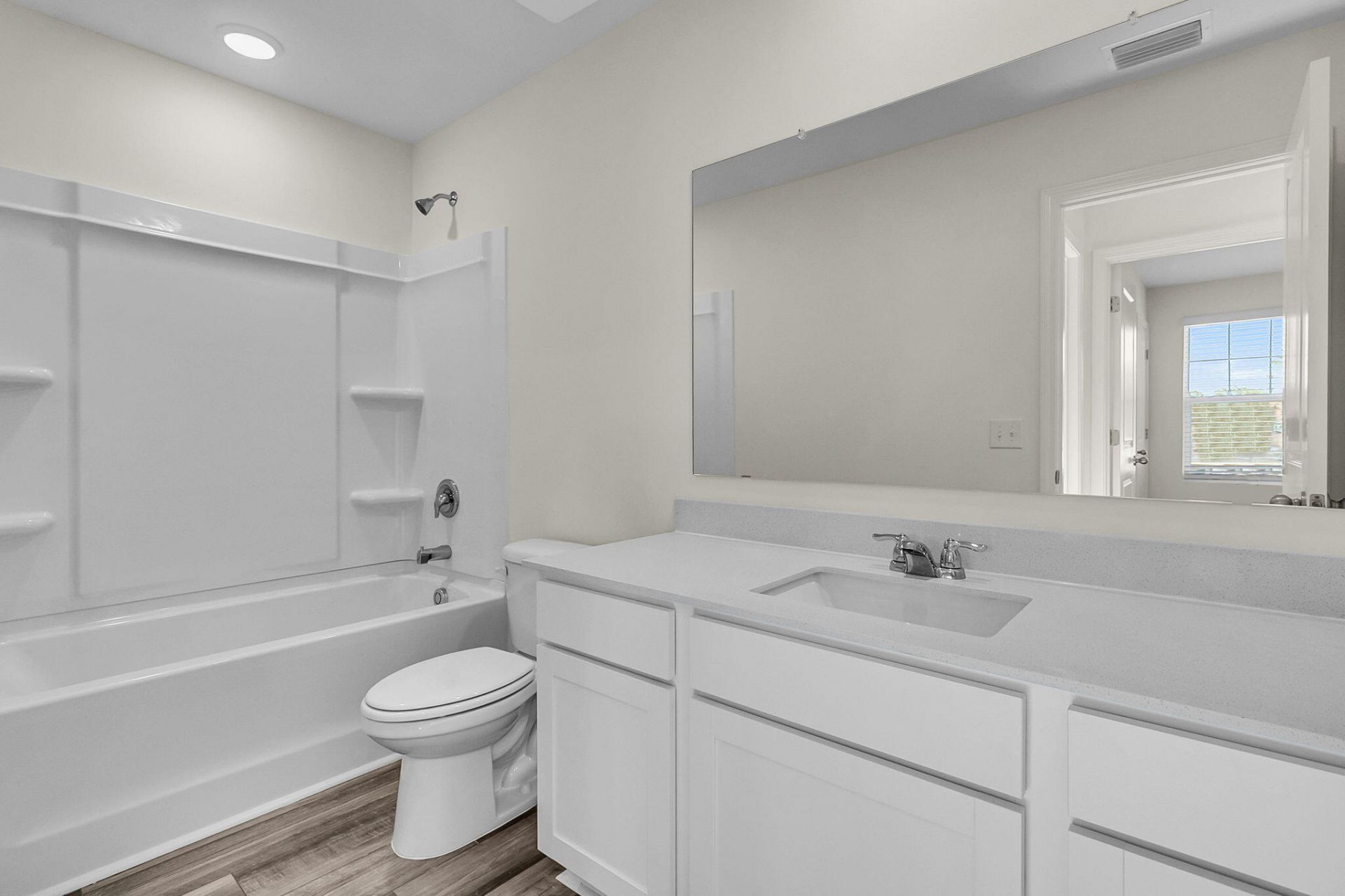 5320 Cottage Landing Drive Photo 6
