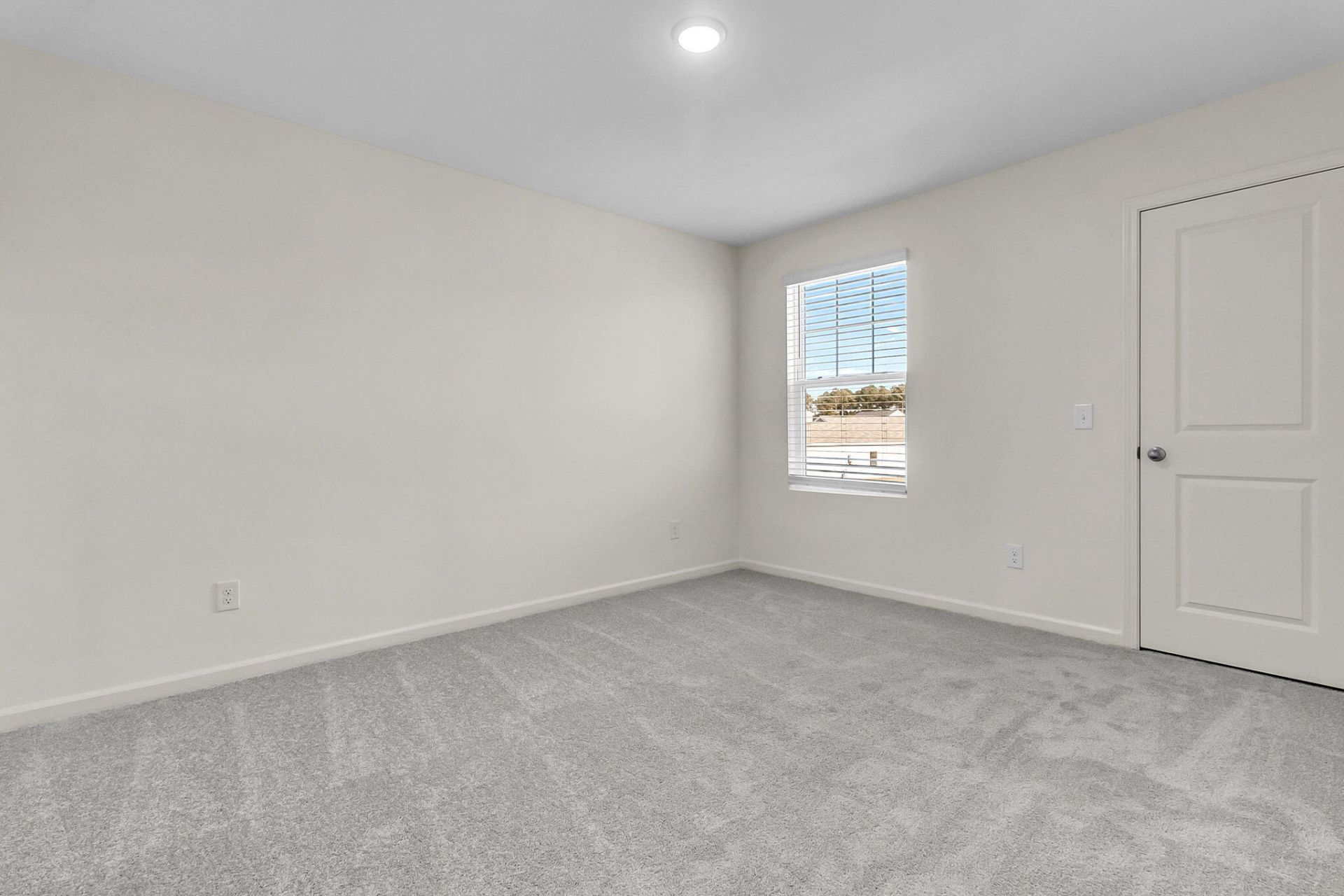 5320 Cottage Landing Drive Photo 7