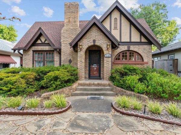 2120 E 18th Street, Tulsa, OK 74104