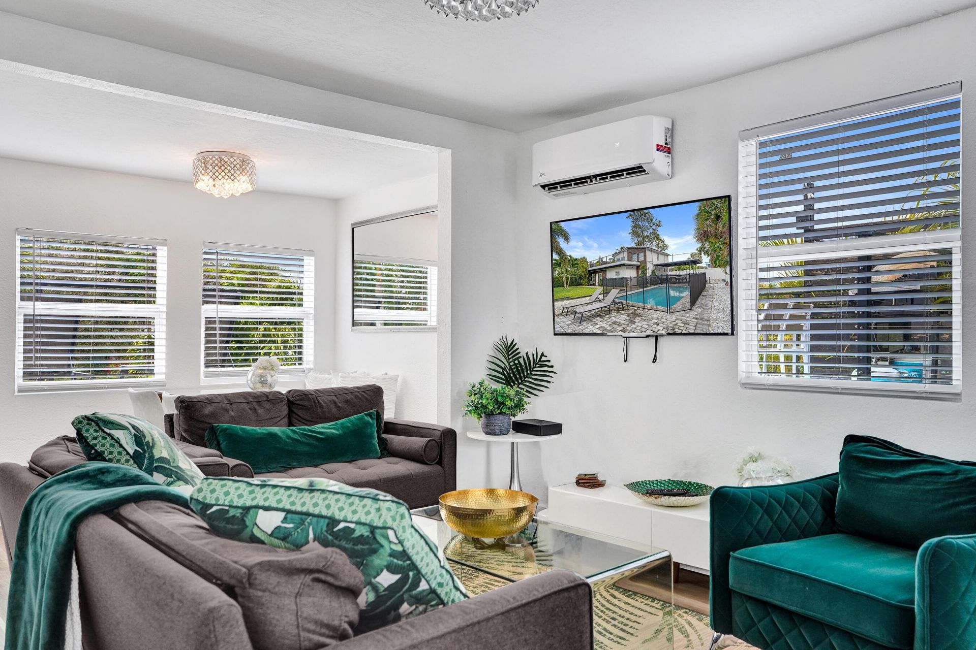 311 SE 3rd Avenue, Unit Upstairs, Delray Beach, FL 33483 Photo