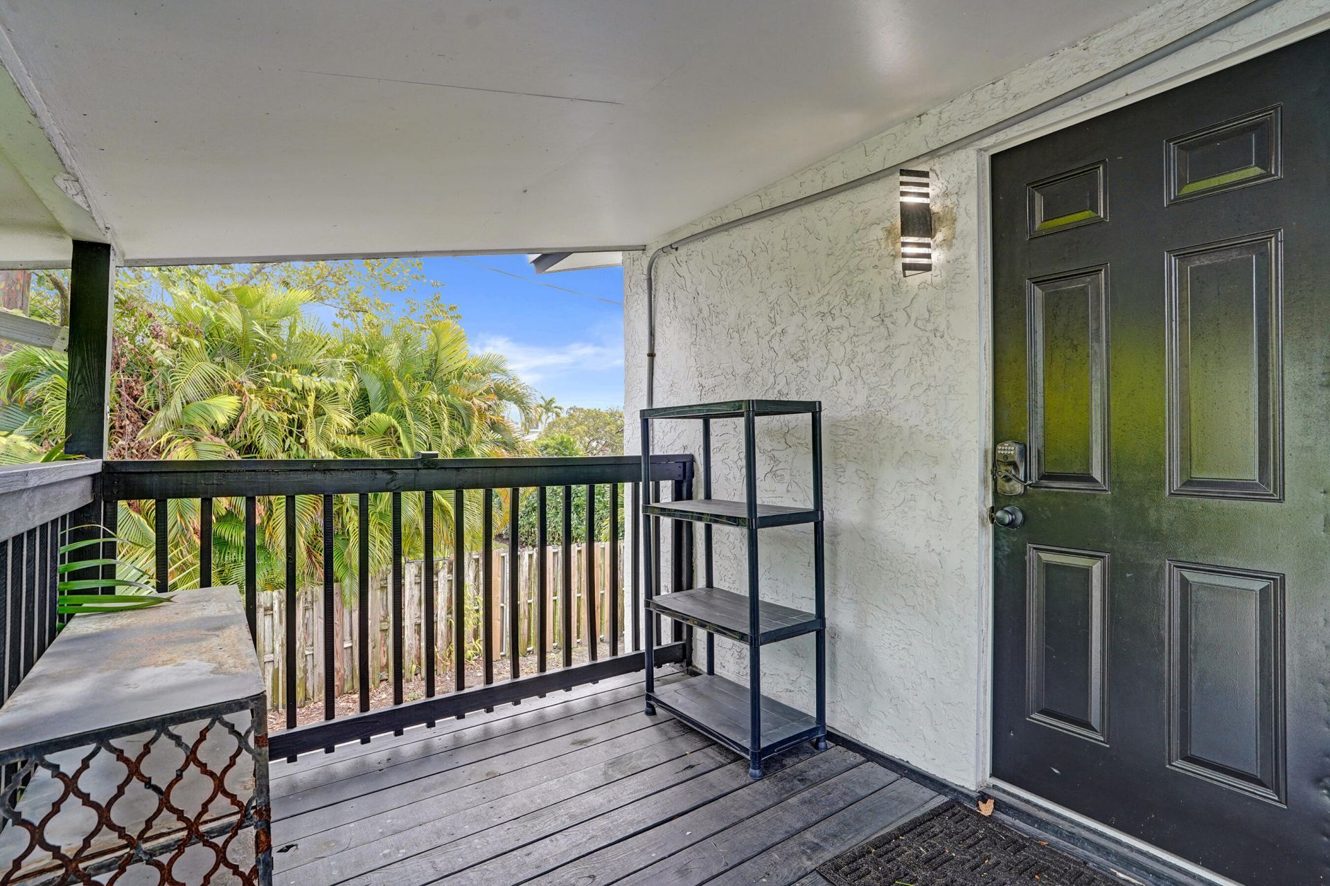 311 SE 3rd Avenue, Unit Upstairs, Delray Beach, FL 33483 Photo