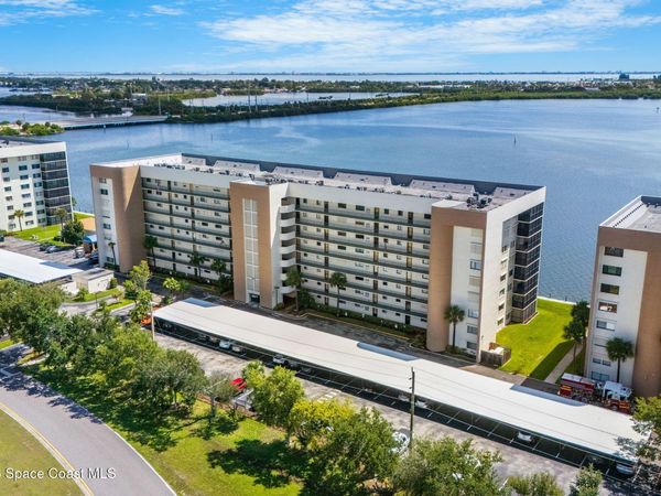 250 S Sykes Creek Parkway, Unit B609, Merritt Island, FL 32952