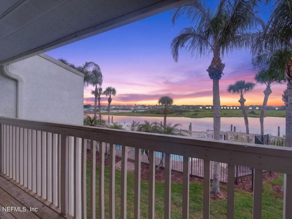 927 S PONCE DE LEON Boulevard, St. Augustine, FL 32084
