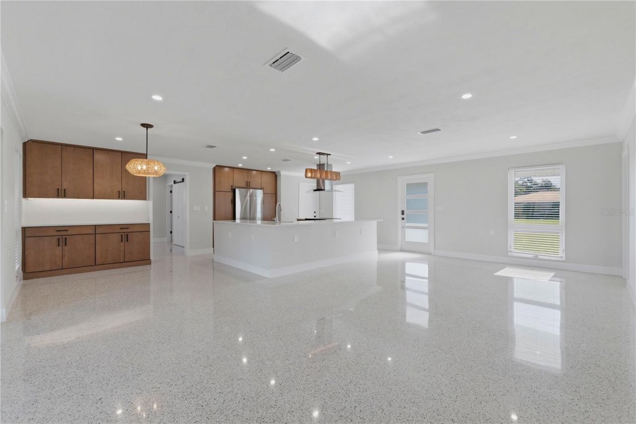 4152 13th Lane Ne, Saint Petersburg, FL 33703 Photo