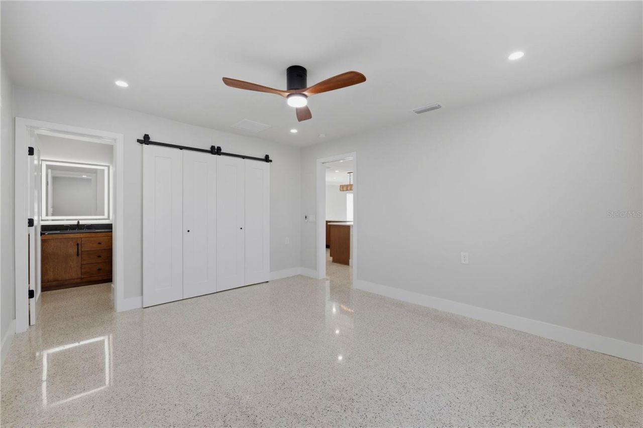 4152 13th Lane Ne, Saint Petersburg, FL 33703 Photo