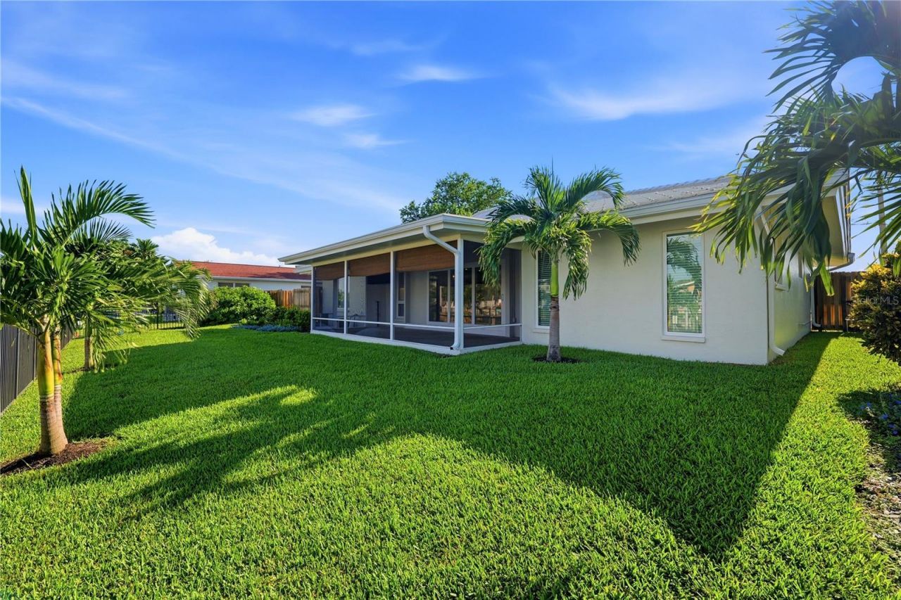 4152 13th Lane Ne, Saint Petersburg, FL 33703 Photo