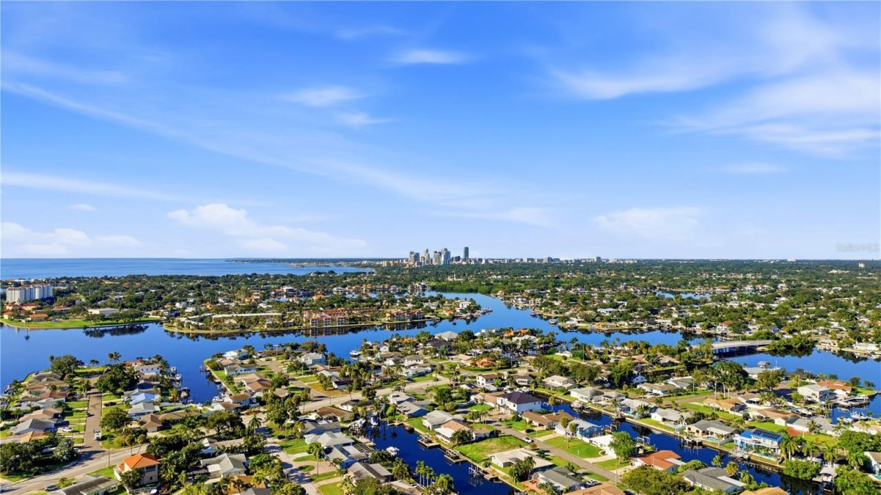 4152 13th Lane Ne, Saint Petersburg, FL 33703 Photo