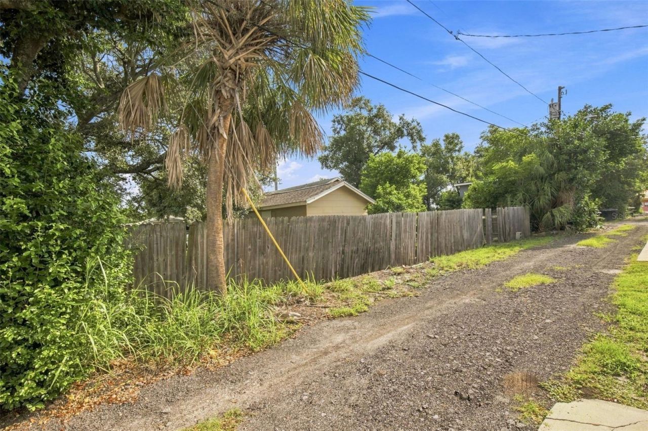 2848 Emerson Avenue S, Saint Petersburg, FL 33712 Photo
