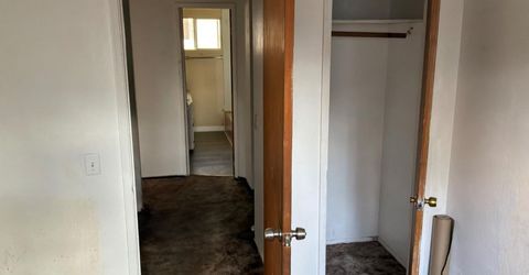 3680 Spruce Ave, South Lake Tahoe, CA 96150 Photo