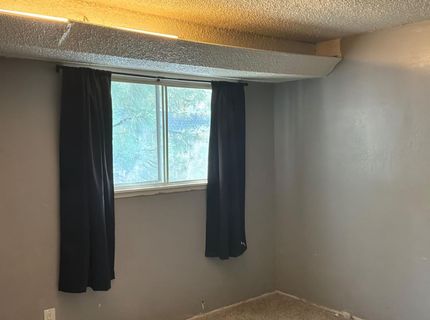 3680 Spruce Ave, South Lake Tahoe, CA 96150 Photo