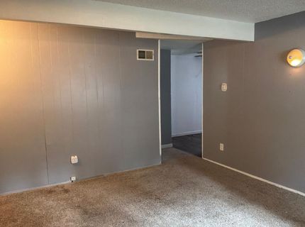 3680 Spruce Ave, South Lake Tahoe, CA 96150 Photo