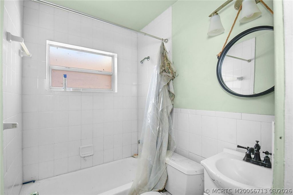 8331 SE Lundy Street , Hobe Sound, FL 33455 Photo