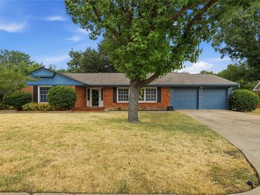 4908 Vega Court W, Fort Worth, TX 76133