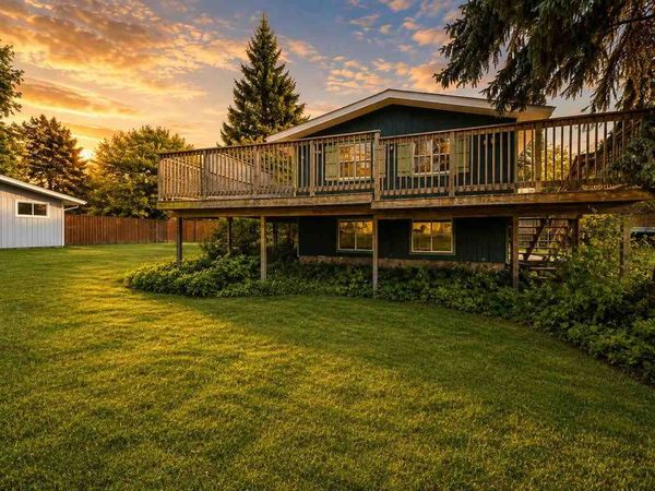 6090 US 31 South, Charlevoix, MI 49720