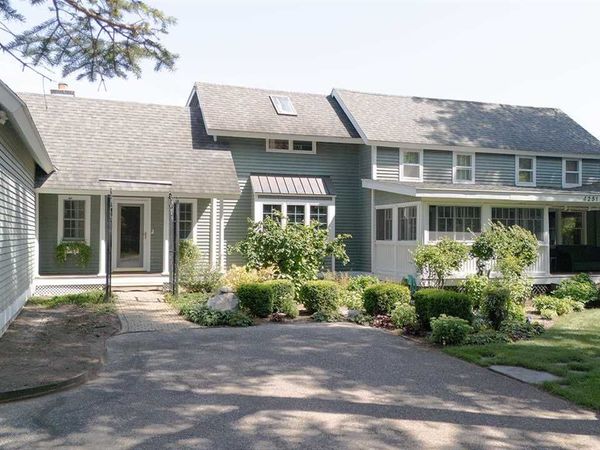 4251 Terpening, Harbor Springs, MI 49740