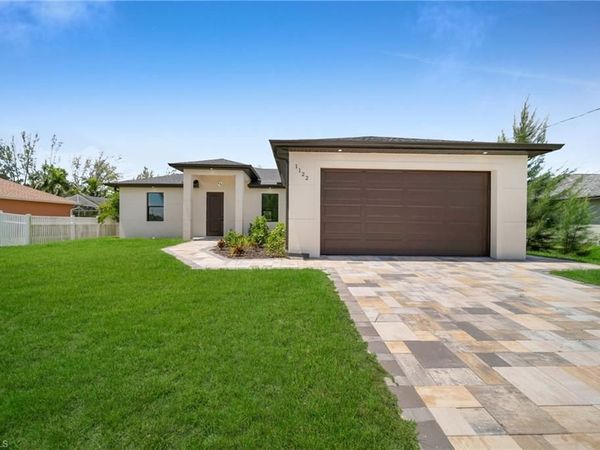 1122 NW 26th AVE , CAPE CORAL, FL 33993