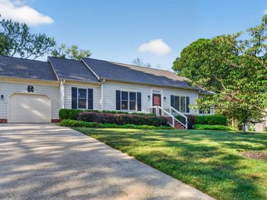 103 Pinewood Drive, Apex, NC 27502