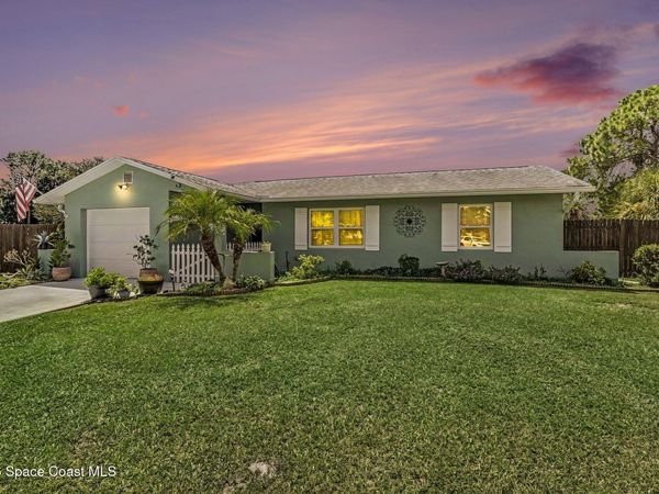 1300 Cozy Court NW, Palm Bay, FL 32907
