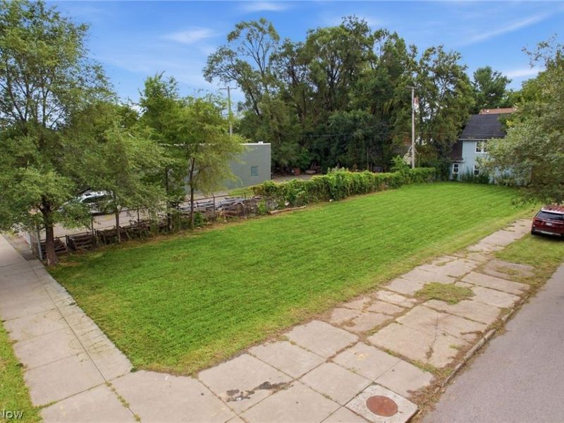 4102 Superior Avenue, Cleveland, OH 44103 Photo 3